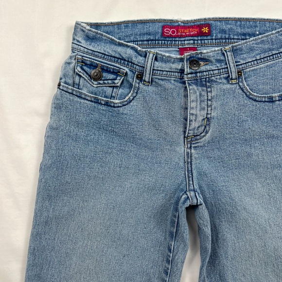 Y2K Low Rise Capri Jeans - Picture 7 of 11